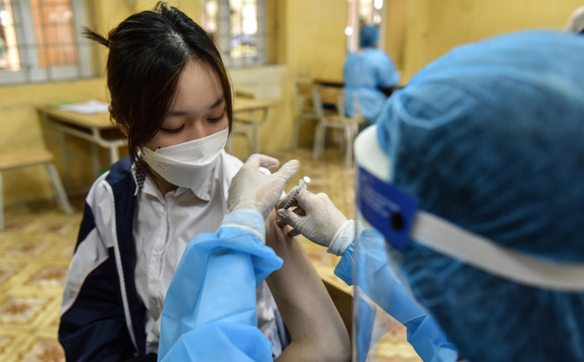 Một học sinh ở Hà Nội tử vong sau 1 ngày tiêm vắc xin COVID-19