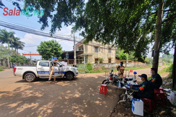 Thợ hồ nghi nhiễm COVID-19 đi nhiều nơi, Đồng Nai phong tỏa 3 khu vực ở Long Khánh