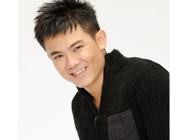 Nam ca sĩ Vân Quang Long qua đời ở tuổi 41